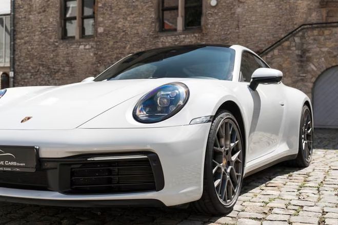 Porsche 911 Carrera 992 - Sport Chrono PASM BOSE Car blanc de 2020