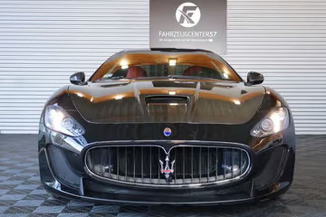 Maserati Gran Turismo 4.7 V8 MC noir de 2015