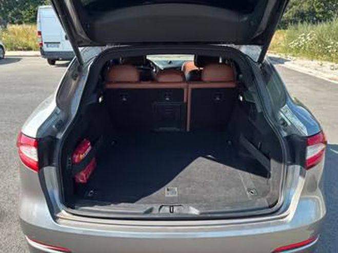 Maserati Levante 3.0 V6 Q4 gris de 2019