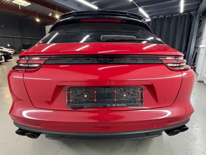 Porsche Panamera Sport Turismo 4 rouge de 2020