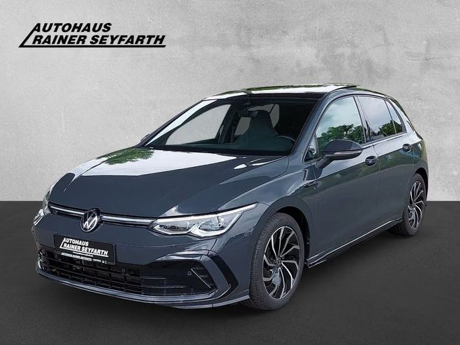 Volkswagen Golf 1.5 TSI R-Line bleu de 2023