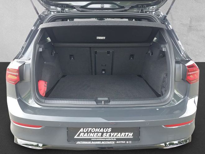 Volkswagen Golf 1.5 TSI R-Line bleu de 2023