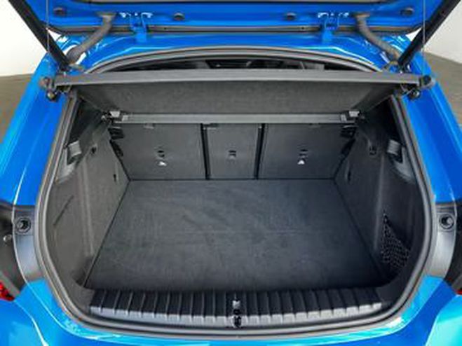 BMW Serie 1 118d M Sport bleu de 2024