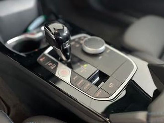 BMW Serie 1 118d M Sport bleu de 2024