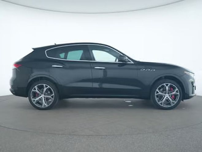 Maserati Levante Modena gris de 2023