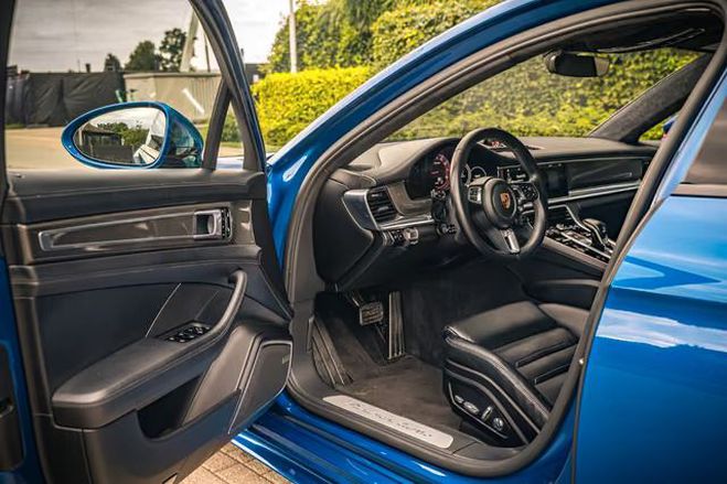 Porsche Panamera Sport Turismo Turbo 4.0 V8 550 ch - PDK  bleu de 2019