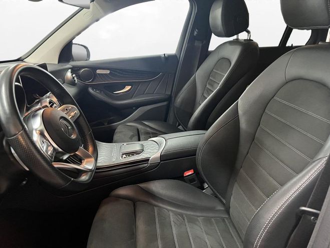 Mercedes GLC Benz 300 de 4MATIC AMG Line blanc de 2021