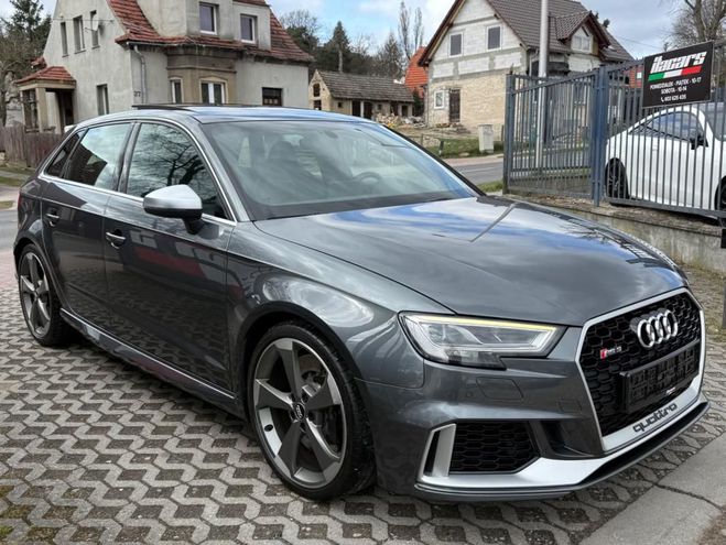 Audi RS3 2.5 TFSI quattro gris de 2019