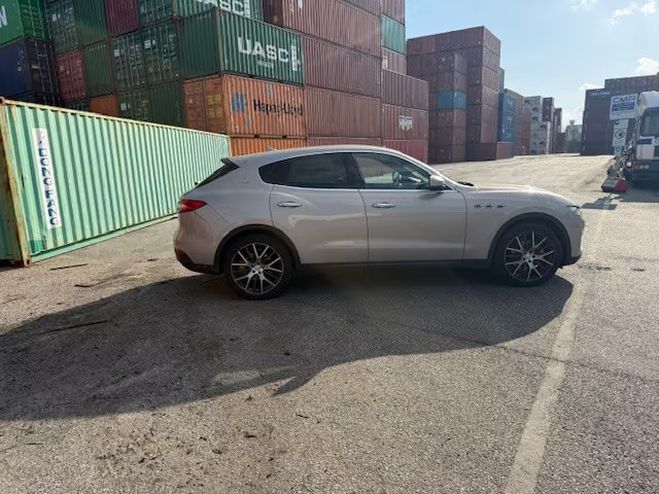 Maserati Levante Diesel 3.0 beige de 2019