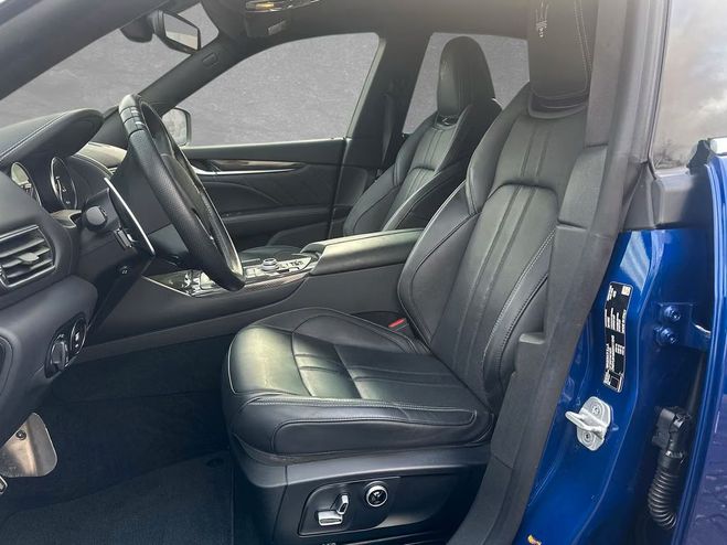 Maserati Levante Modena S AWD bleu de 2022