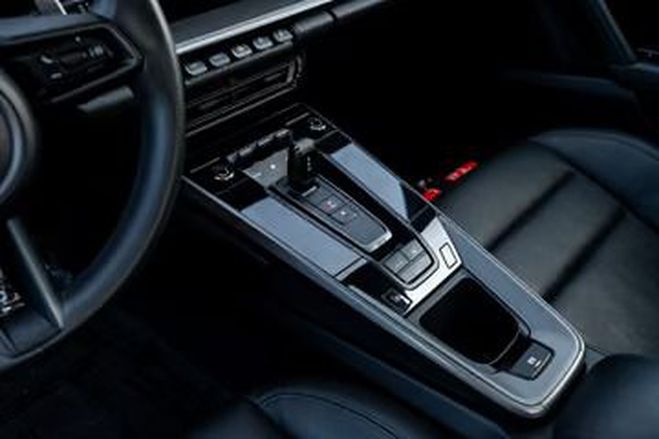 Porsche 911 911 Carrera (992) C2 noir de 2022