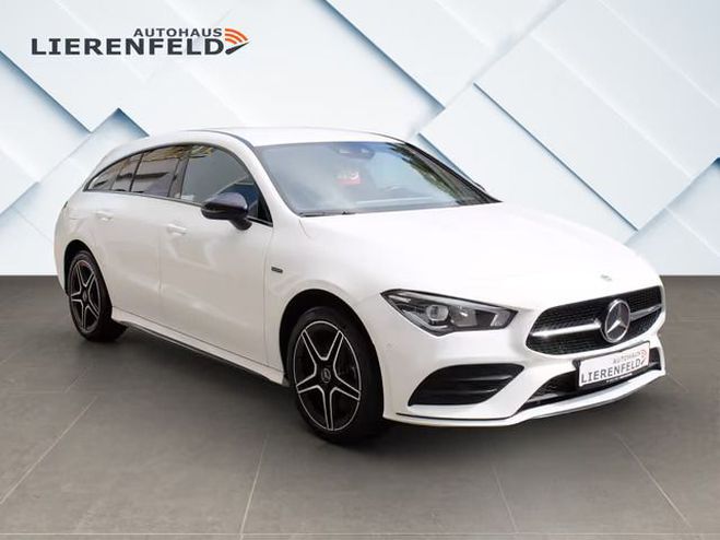 Mercedes Classe CLA Benz 250 e Shooting Brake Edition 2020 A blanc de 2021