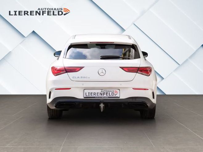 Mercedes Classe CLA Benz 250 e Shooting Brake Edition 2020 A blanc de 2021