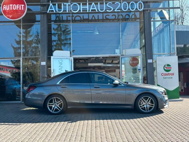 Mercedes Classe S Benz Classe d 4MATIC AMG Line gris de 2020