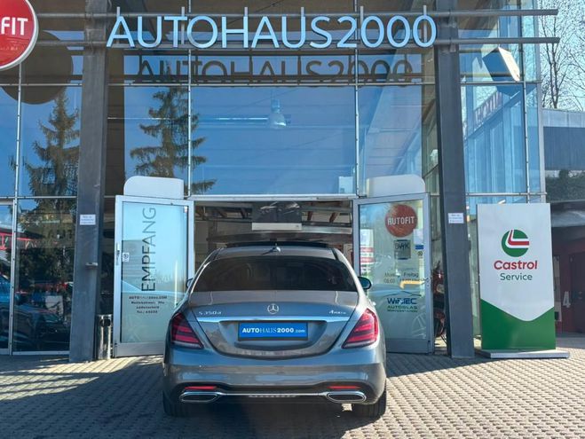 Mercedes Classe S Benz Classe d 4MATIC AMG Line gris de 2020