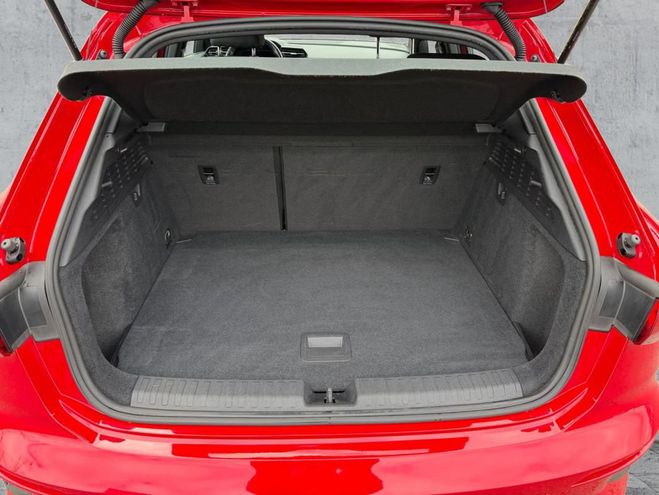 Audi A3 30 TDI S line rouge de 2023