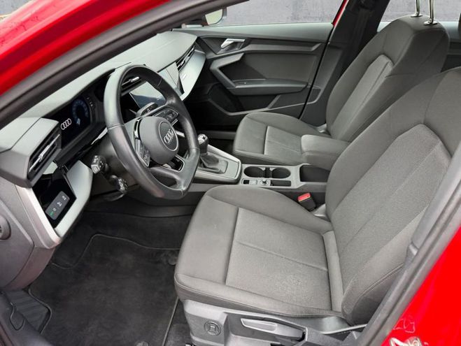 Audi A3 30 TDI S line rouge de 2023