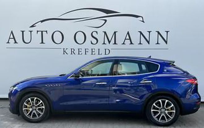 Maserati Levante 3.0 V6 GranLusso AWD Diesel bleu de 2019