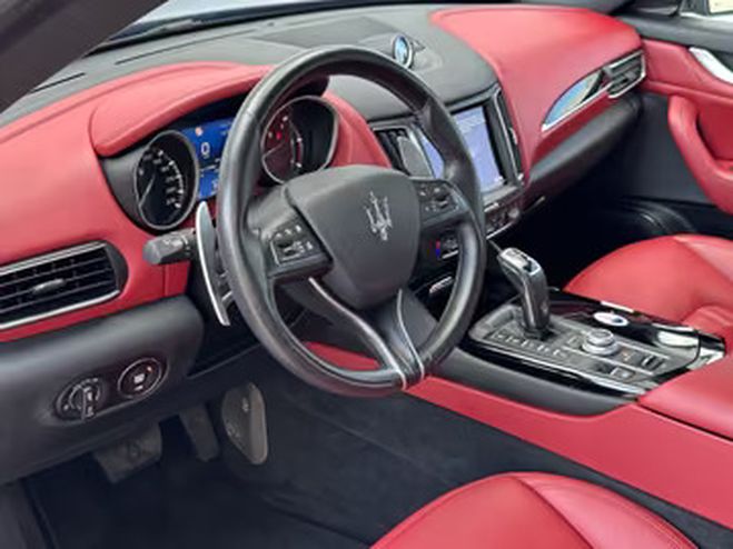 Maserati Levante 3.0 V6 GranLusso AWD Diesel bleu de 2019