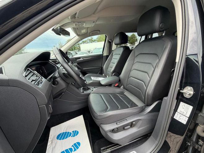 Volkswagen Tiguan R-Line 4MOTION noir de 2021