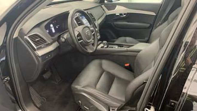 Volvo XC90 T8 AWD Core 7 places noir de 2024