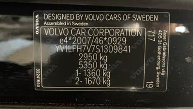 Volvo XC90 T8 AWD Core 7 places noir de 2024