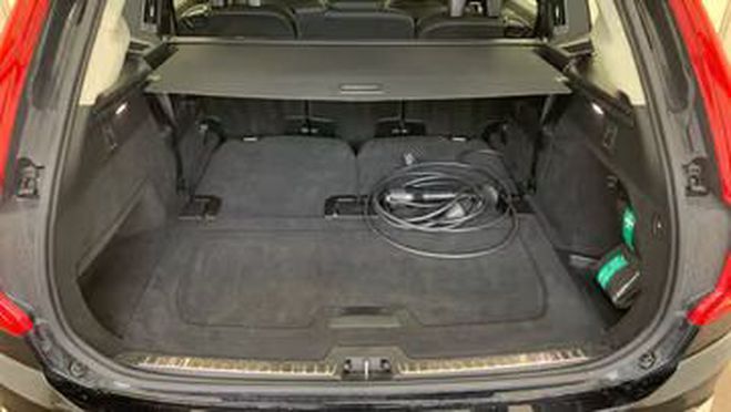 Volvo XC90 T8 AWD Core 7 places noir de 2024