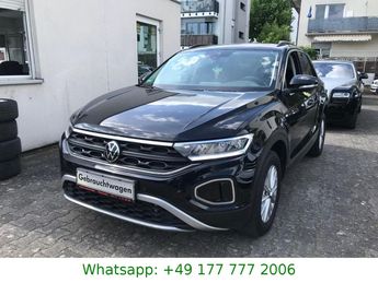  Voir d&eacute;tails -Volkswagen T Roc Life R-Line Automatik &agrave; Villenave-d'Ornon (33)