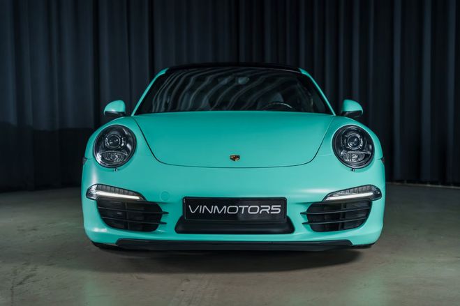 Porsche 911  vert de 2015