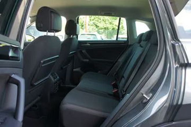 Volkswagen Tiguan 1.4 TSI ACT Comfortline R-Line gris de 2018