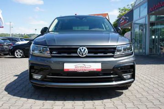 Volkswagen Tiguan 1.4 TSI ACT Comfortline R-Line gris de 2018