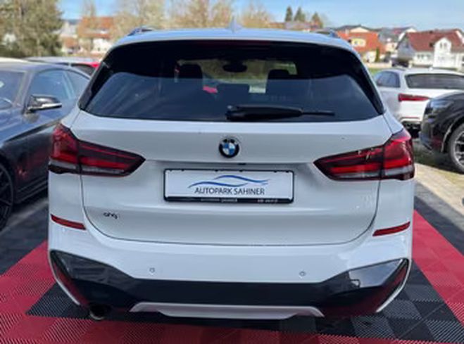 BMW X1 sDrive18i M Sport blanc de 2022