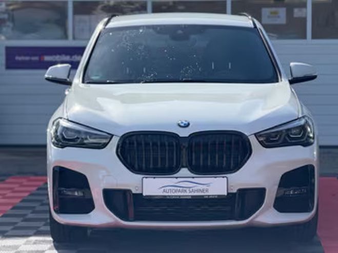 BMW X1 sDrive18i M Sport blanc de 2022