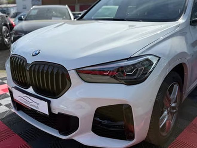 BMW X1 sDrive18i M Sport blanc de 2022