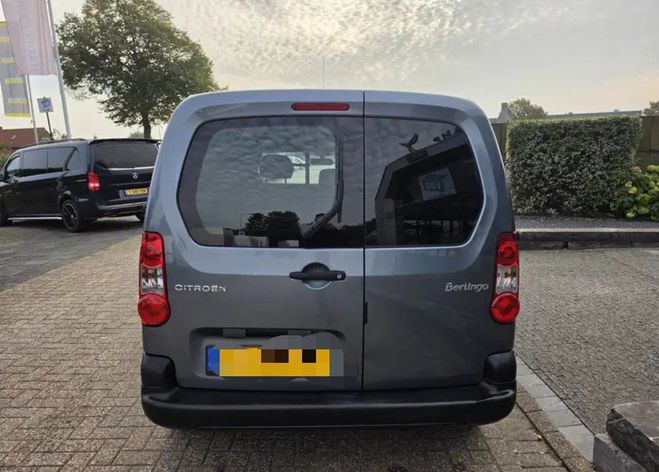 Citroen Berlingo 1.6 L HDI 90 cv gris de 2010
