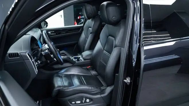 Porsche Cayenne 3.0 Tiptronic Full Options noir de 2018