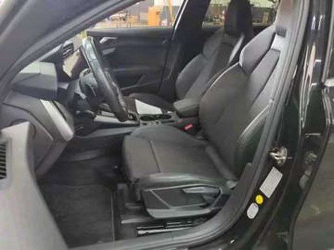 Audi A3 35 TFSI S tronic S line noir de 2024