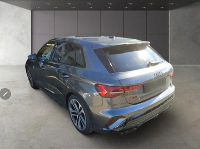Audi S3 TFSI gris titanium de 2025