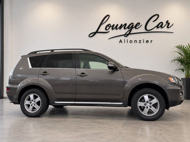 Mitsubishi Outlander 2.2 DI-D 156Cv /4x4 / Pack nstyle / Gara Marron de 2012