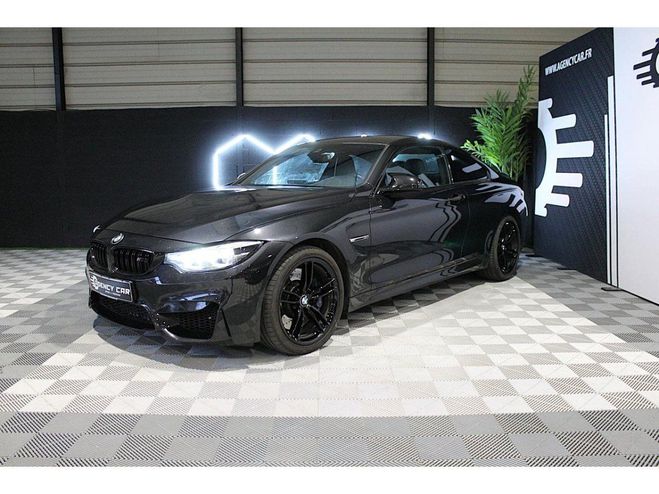 BMW M4 COUPE BV DKG / LCI / Toit carbone / Carp NOIR de 2017