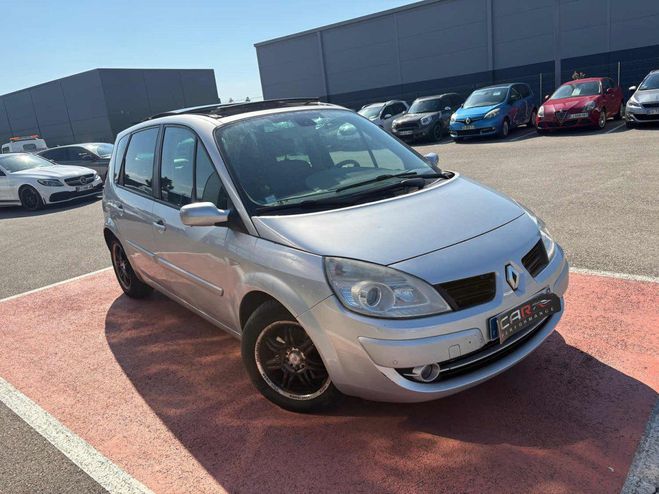 Renault Scenic SCENCI 2 PHASE 2 DCI 150CH BA Gris M�tallis� de 2008