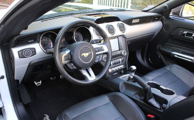 Ford Mustang vi cabriolet 2.3 ecoboost bv6 origine fr Blanc de 2017