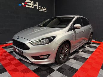 Ford Focus 1.0 ECOBOOST 125 ST-LINE 2018 d'occasion a Clermont-Ferrand (63)