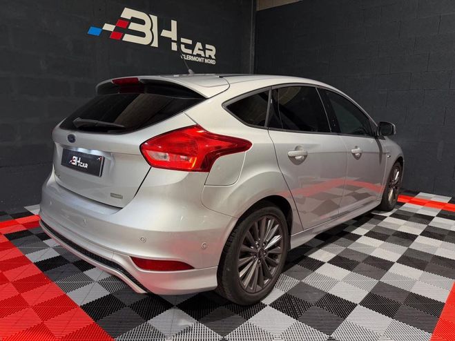 Ford Focus 1.0 ECOBOOST 125 ST-LINE Gris de 2018