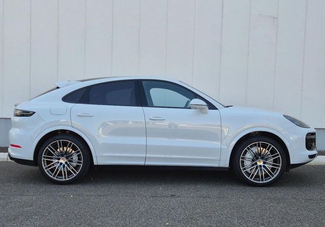 Porsche Cayenne COUPE TURBO 550 V8 4.0 PDLS  PASM Si�ges Blanc de 2019