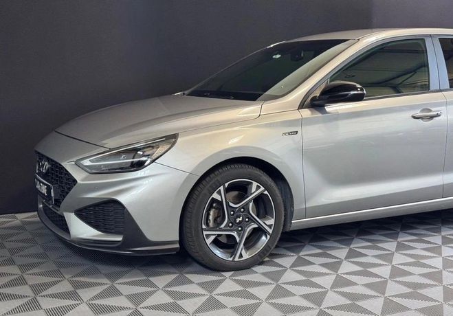 Hyundai I30 1.0 T-GDI 120 HYBRID MHEV 48VOLT N-LINE  Gris de 2021