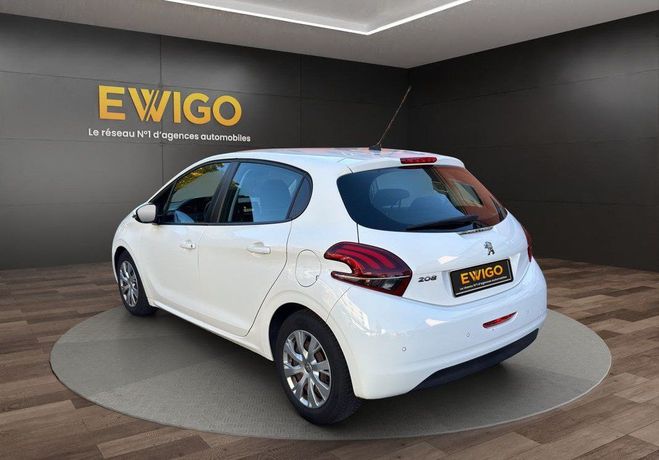 Peugeot 208 generation-i 1.5 bluehdi 100 active busi Blanc de 2019