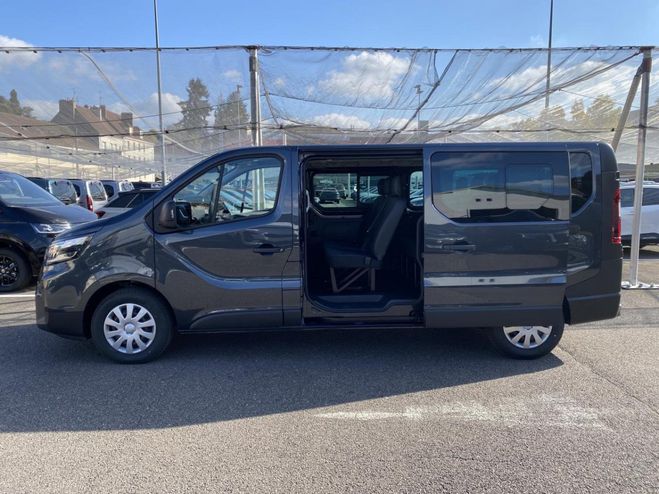 Nissan Primastar COMBI L2H1 3.0T 2.0 DCI 150 BVA9 N-CONNE Gris Com�te de 2026