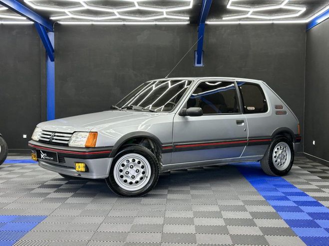 Peugeot 205 GTI 1.6i 115CH BVM5 - GRIS FUTURA PHASE  GRIS FUTURA de 1986