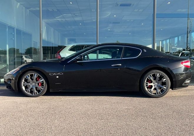 Maserati Gran Turismo S 4.7 V8 Origine France Courroies ok Vid Noir de 2009
